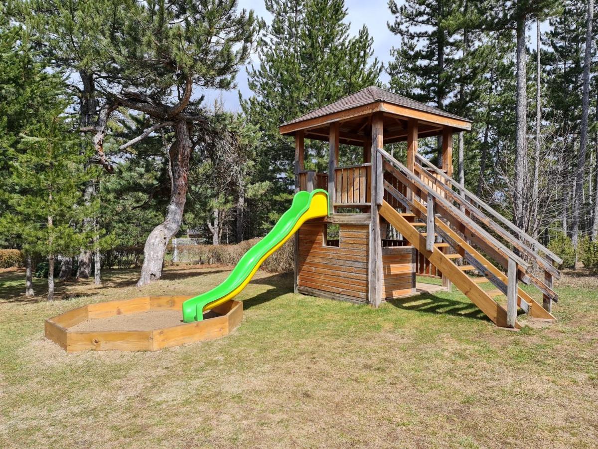Pirin Golf Apartment Home With Private Garden Банско Экстерьер фото